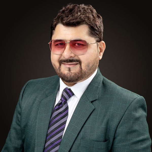 Inderjeet Singh, Associate
